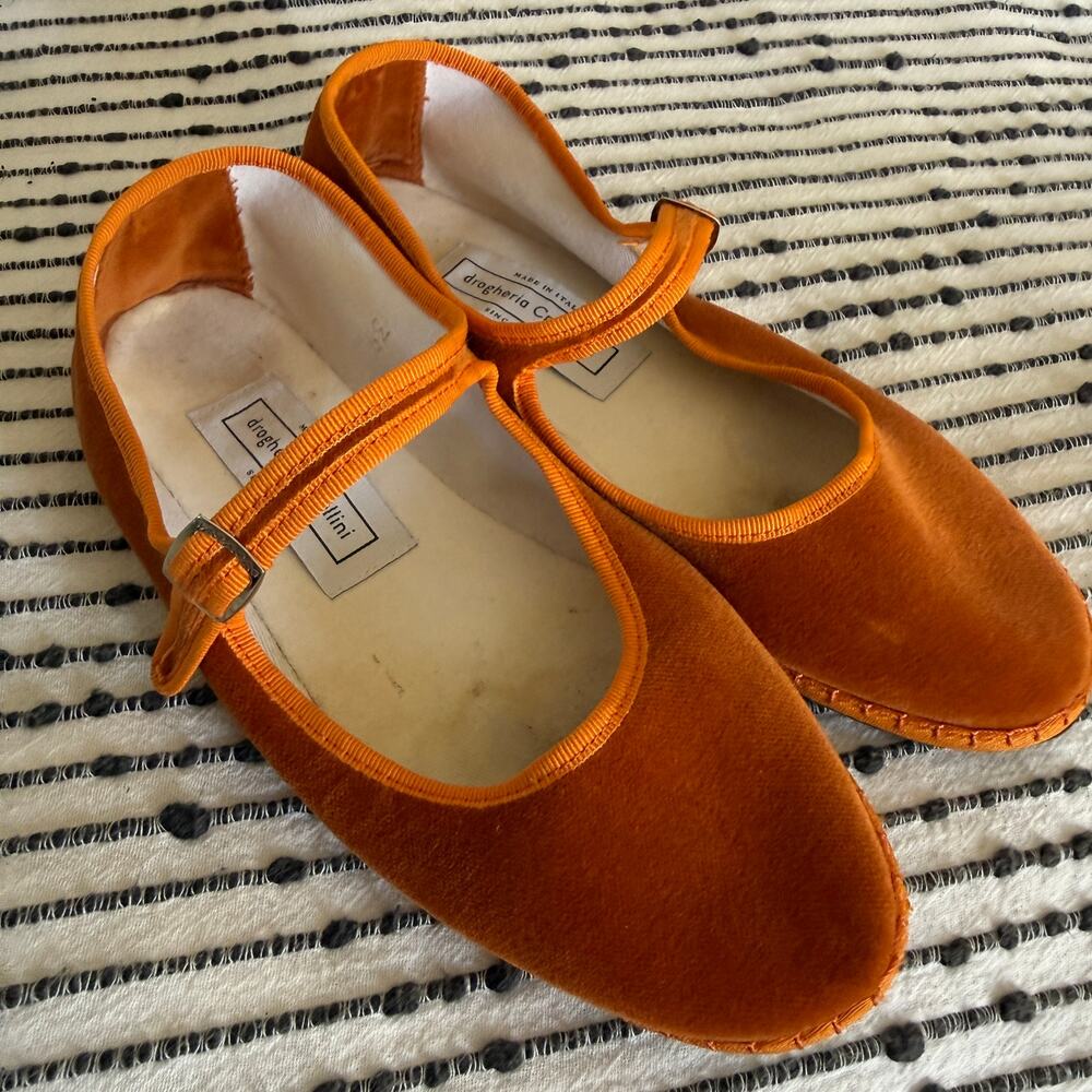 DROGHERIA CRIVELLINI  Orange Velvet Mary Janes Ankle Strap Flats Avana 39 8.5
